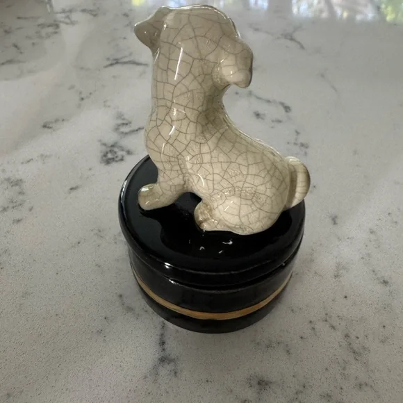 Porcelain glazed Pug trinket box 3.5” - Picture 4 of 4